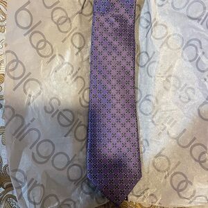 Bloomingdale's Purple Geometric Men's Tie